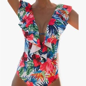 Super cute one piece!